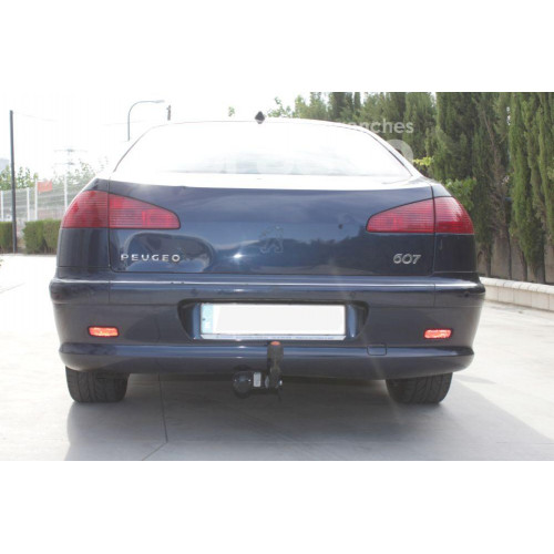 Фаркоп ARAGON на PEUGEOT 607 2000–  Арт. E4721AA 