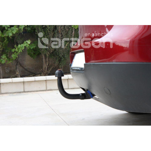 Фаркоп ARAGON на VOLKSWAGEN Golf 2003–2008  Арт. E6700DV 