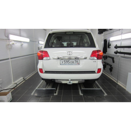 Фаркоп BOSAL (ORIS) на TOYOTA Land Cruiser 200 2007–  Арт. 3091-FL 